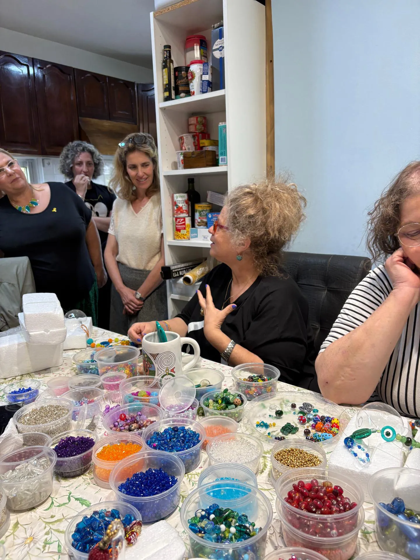 סדנה בחרוזים